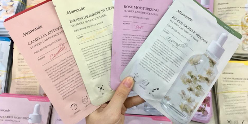 Mamonde, Mamonde Rose Moisturizing Flower Lab Essence Mask, Mamonde Rose Moisturizing Flower Lab Essence Mask รีวิว, Mamonde Rose Moisturizing Flower Lab Essence Mask ราคา, Mamonde Rose Moisturizing Flower Lab Essence Mask 25 ml., Mamonde Rose Moisturizing Flower Lab Essence Mask 25 ml. มาสก์สูตรดอกกุหลาบ ช่วยเติมความชุ่มชื้นให้ผิวแห้งขาดน้ำ สู่ความรื่นรมย์ให้กับการบำรุงผิว