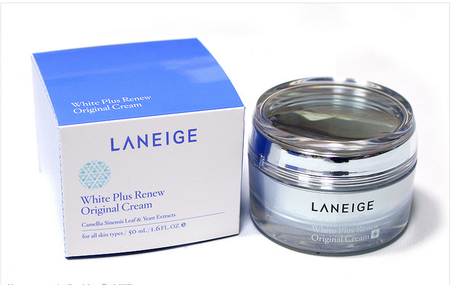  Laneige White Plus Renew Original Cream 50 ml.  ครีมบำรุงผิวเพื่อผิวขาวกระจ่างใสอย่างเป็นธรรมชาติ โดดเด่นด้วย  MelacrusherTM เทคโนโลยีที่ช่วยผลัดเมลานินสาเหตุแห่งความหมองคล้ำของผิวให้ออกอย่างอ่อนโยน สารสกัดยีสต์จากทรัฟเฟิล (Truffle Yeast Extracts) ช่วยต่อต้านสารอนุมุลอิสระและคงความชุ่มชื่นตามธรรมชาติของผิว สารสกัดจากชาเขียว (Green Tea Extracts) ช่วยฟื้นบำรุงความชุ่มชื่นและช่วยให้ผิวแลดูกระจ่างใสยิ่งขึ้น